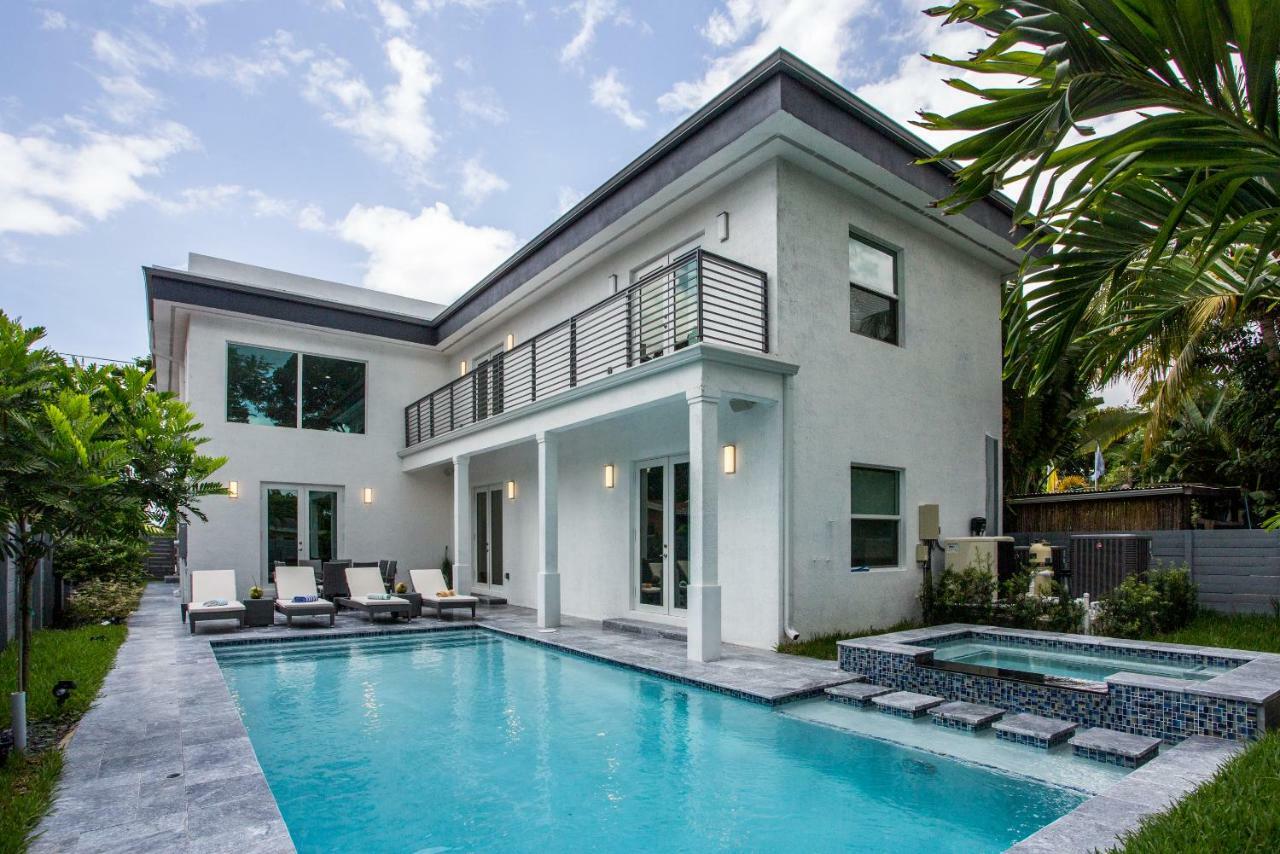 Casa Hermes Wilton Manor - Gay Guesthouse Wilton Manors المظهر الخارجي الصورة